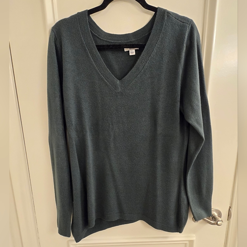 Croft & Barrow Green V-Neck Sweater